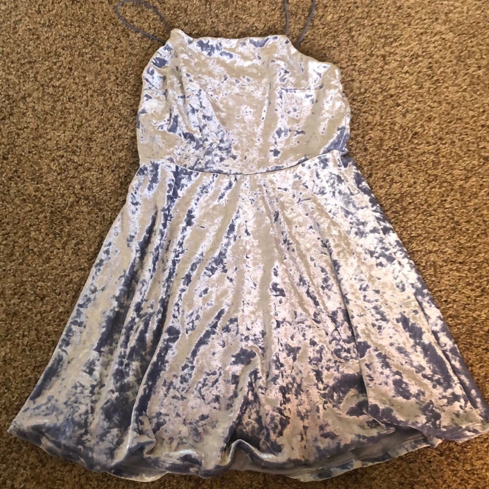 Crushed velvet party dress
